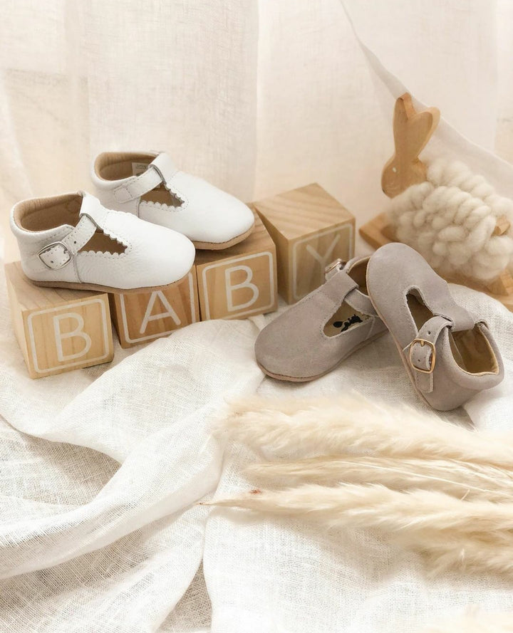 SALOMES Chaussures Bébé Cuir | semelles souples | Coloris Blanc
